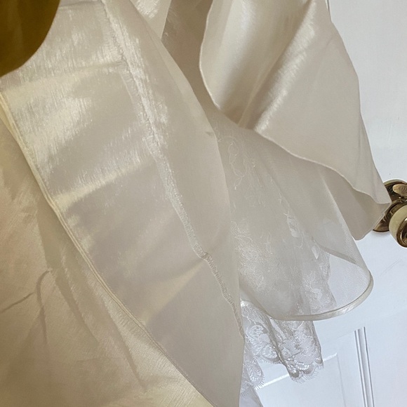 For Love And Lemons Evelyn White Satin Dress with Cover - Picture 7 of 8